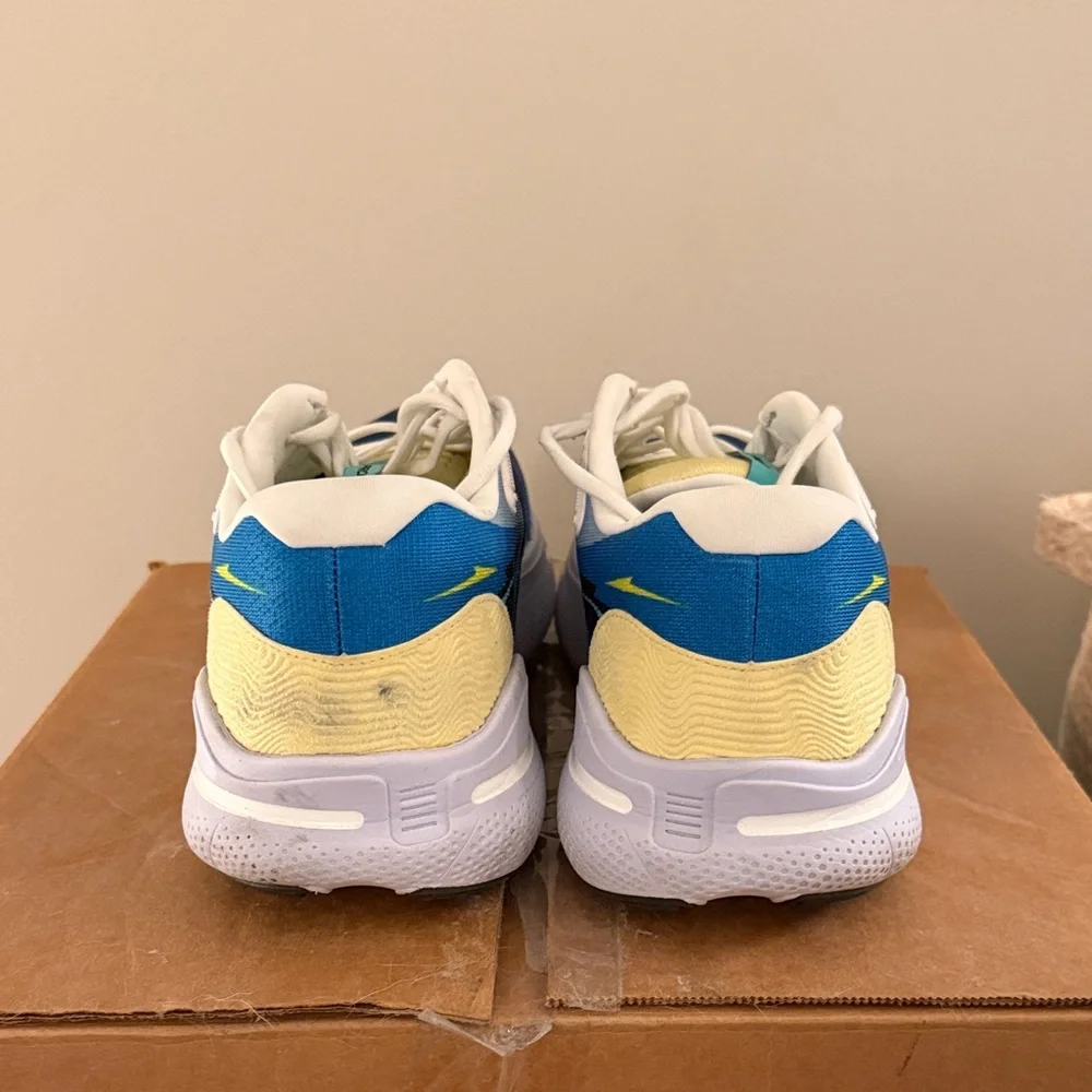 Brooks Ghost Max- Size 12 (Damon Brown Collection) - Picture 6 of 6